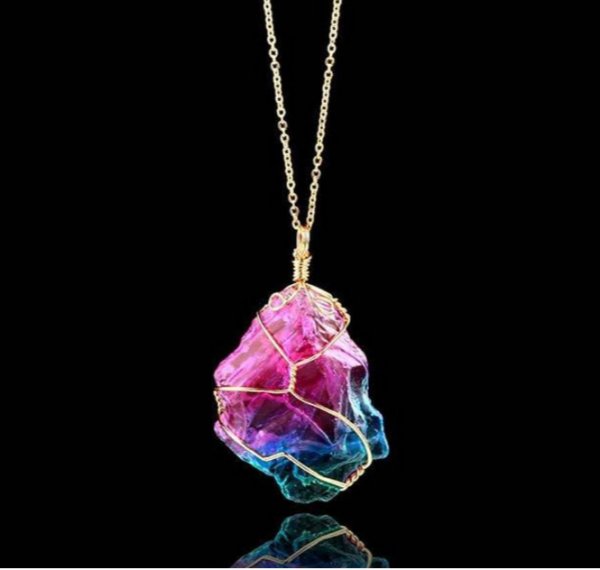 Seven Color Natural Raw Stone Winding Crystal Pendant Transparent Multi-Color Chain Necklace Necklace