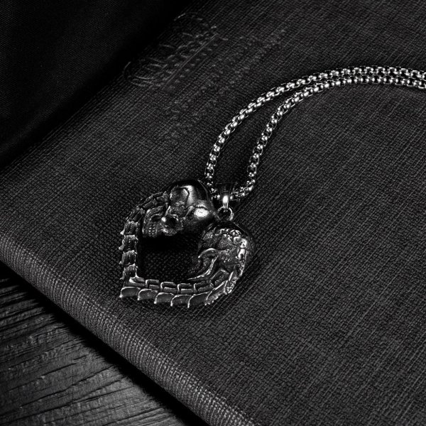 Hip Hop Style Double Skull Pendant Titanium Steel Necklace